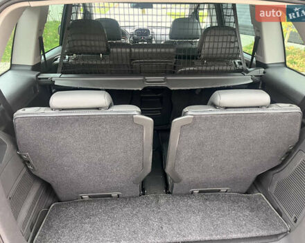 Опель Зафира 2012 в Луцке на Automoto.ua Серый Опель Зафира, объемом двигателя 1.7 л и пробегом 242 тыс. км за 8600 $, фото 12 на Automoto.ua