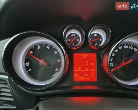 Серый Опель Зафира, объемом двигателя 1.96 л и пробегом 224 тыс. км за 10500 $, фото 2 на Automoto.ua