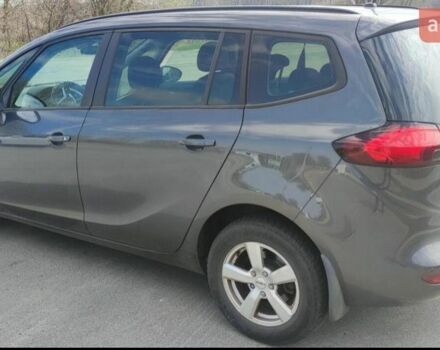 Серый Опель Зафира, объемом двигателя 1.4 л и пробегом 129 тыс. км за 8500 $, фото 1 на Automoto.ua