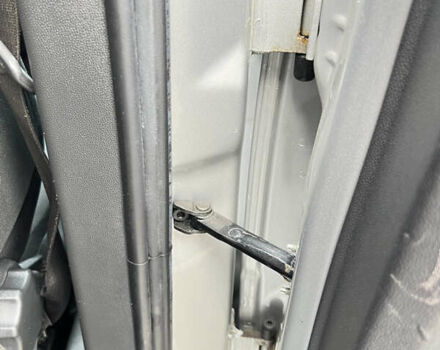 Серый Опель Зафира, объемом двигателя 1.6 л и пробегом 142 тыс. км за 7150 $, фото 28 на Automoto.ua