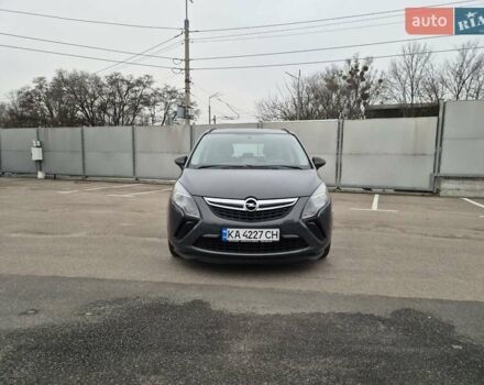 Серый Опель Зафира, объемом двигателя 1.96 л и пробегом 224 тыс. км за 10500 $, фото 9 на Automoto.ua