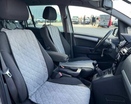 Серый Опель Зафира, объемом двигателя 1.7 л и пробегом 335 тыс. км за 7690 $, фото 41 на Automoto.ua