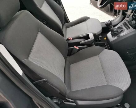 Опель Зафира 2012 в Белой Церкве на Automoto.ua Серый Опель Зафира, объемом двигателя 1.6 л и пробегом 215 тыс. км за 7500 $, фото 17 на Automoto.ua