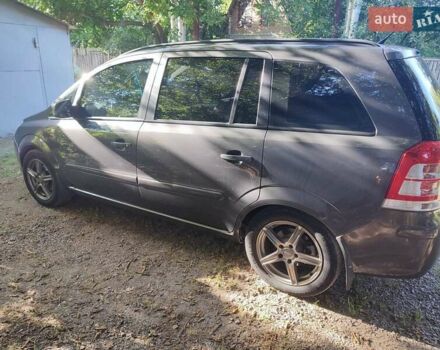 Опель Зафира 2012 в Смеле на Automoto.ua Серый Опель Зафира, объемом двигателя 1.6 л и пробегом 123 тыс. км за 7600 $, фото 8 на Automoto.ua