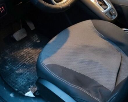 Серый Опель Зафира, объемом двигателя 1.4 л и пробегом 127 тыс. км за 8000 $, фото 4 на Automoto.ua