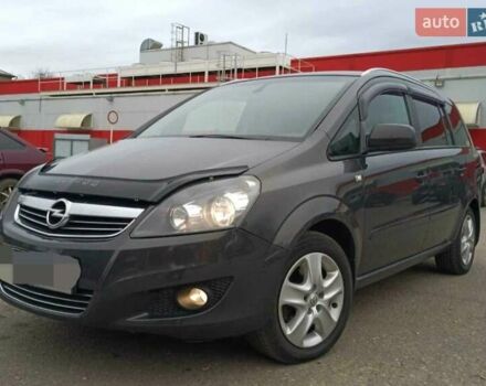 Опель Зафира 2012 в Львове на Automoto.ua Серый Опель Зафира, объемом двигателя 1.7 л и пробегом 190 тыс. км за 7500 $, фото 5 на Automoto.ua