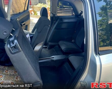 Сірий Опель Зафіра, об'ємом двигуна 1.7 л та пробігом 248 тис. км за 7400 $, фото 5 на Automoto.ua