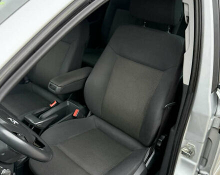 Серый Опель Зафира, объемом двигателя 1.8 л и пробегом 169 тыс. км за 8350 $, фото 31 на Automoto.ua