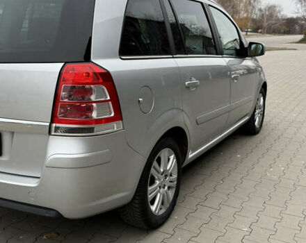 Серый Опель Зафира, объемом двигателя 1.8 л и пробегом 169 тыс. км за 8350 $, фото 26 на Automoto.ua