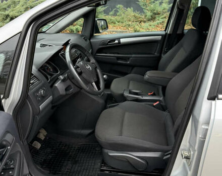 Серый Опель Зафира, объемом двигателя 1.8 л и пробегом 169 тыс. км за 8350 $, фото 36 на Automoto.ua