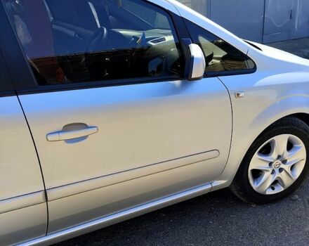 Серый Опель Зафира, объемом двигателя 1.7 л и пробегом 217 тыс. км за 7100 $, фото 6 на Automoto.ua