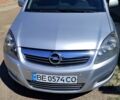 Серый Опель Зафира, объемом двигателя 1.7 л и пробегом 217 тыс. км за 7100 $, фото 1 на Automoto.ua