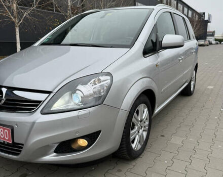 Серый Опель Зафира, объемом двигателя 1.8 л и пробегом 169 тыс. км за 8350 $, фото 7 на Automoto.ua