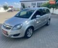 Серый Опель Зафира, объемом двигателя 1.8 л и пробегом 220 тыс. км за 7800 $, фото 1 на Automoto.ua