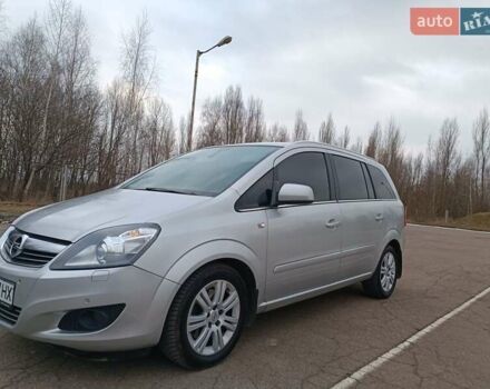 Серый Опель Зафира, объемом двигателя 1.69 л и пробегом 260 тыс. км за 8500 $, фото 14 на Automoto.ua