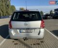 Серый Опель Зафира, объемом двигателя 1.7 л и пробегом 236 тыс. км за 7100 $, фото 8 на Automoto.ua