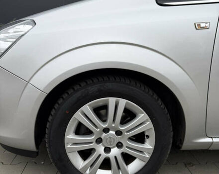 Серый Опель Зафира, объемом двигателя 1.8 л и пробегом 169 тыс. км за 8350 $, фото 12 на Automoto.ua