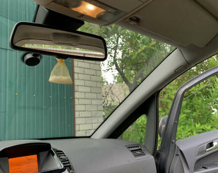 Серый Опель Зафира, объемом двигателя 1.6 л и пробегом 240 тыс. км за 7150 $, фото 16 на Automoto.ua