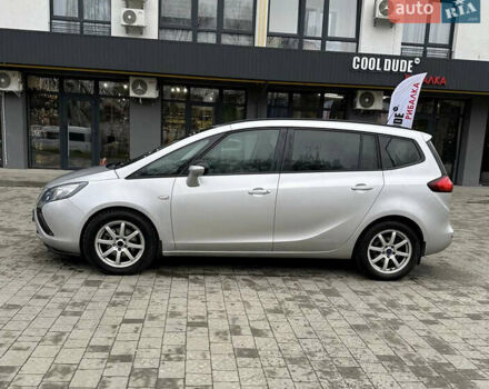 Серый Опель Зафира, объемом двигателя 1.96 л и пробегом 202 тыс. км за 7999 $, фото 3 на Automoto.ua