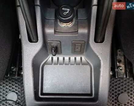 Серый Опель Зафира, объемом двигателя 1.69 л и пробегом 260 тыс. км за 8500 $, фото 3 на Automoto.ua