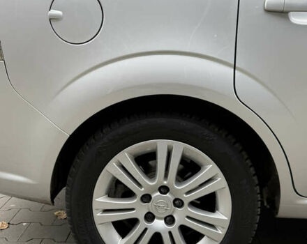 Серый Опель Зафира, объемом двигателя 1.8 л и пробегом 169 тыс. км за 8350 $, фото 24 на Automoto.ua