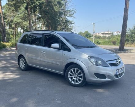 Серый Опель Зафира, объемом двигателя 1.7 л и пробегом 2 тыс. км за 7500 $, фото 2 на Automoto.ua