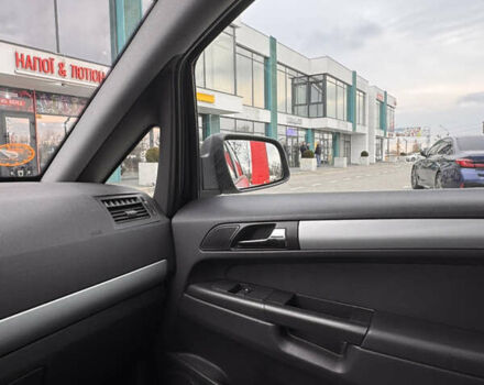 Серый Опель Зафира, объемом двигателя 1.7 л и пробегом 204 тыс. км за 8700 $, фото 24 на Automoto.ua