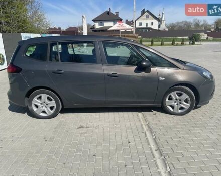 Серый Опель Зафира, объемом двигателя 2 л и пробегом 220 тыс. км за 10750 $, фото 6 на Automoto.ua