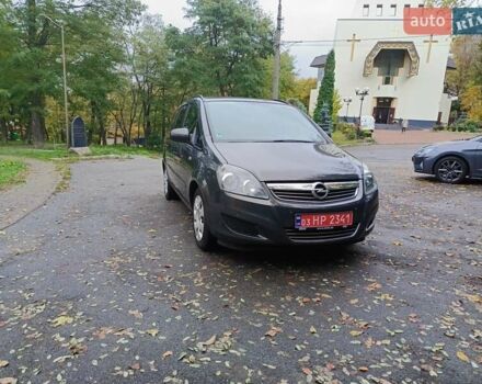 Опель Зафира 2014 в Киеве на Automoto.ua Серый Опель Зафира, объемом двигателя 1.8 л и пробегом 192 тыс. км за 8350 $, фото 1 на Automoto.ua