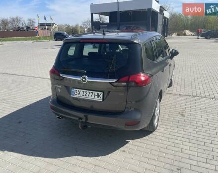 Серый Опель Зафира, объемом двигателя 2 л и пробегом 220 тыс. км за 10750 $, фото 15 на Automoto.ua