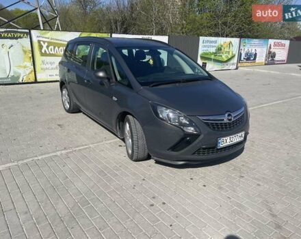 Серый Опель Зафира, объемом двигателя 2 л и пробегом 220 тыс. км за 10750 $, фото 5 на Automoto.ua