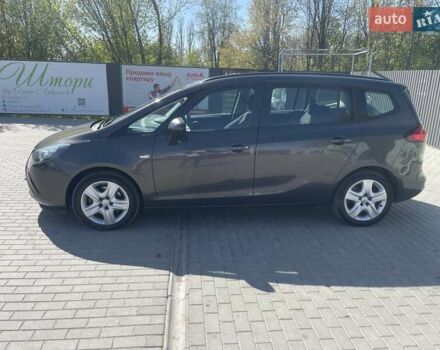 Серый Опель Зафира, объемом двигателя 2 л и пробегом 220 тыс. км за 10750 $, фото 13 на Automoto.ua