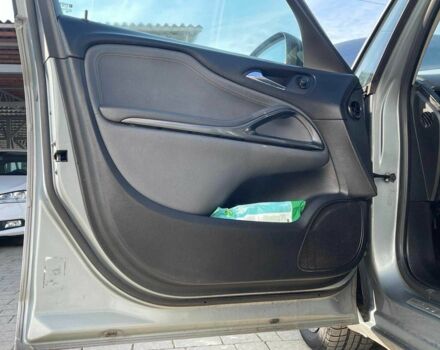 Серый Опель Зафира, объемом двигателя 0 л и пробегом 222 тыс. км за 5900 $, фото 14 на Automoto.ua