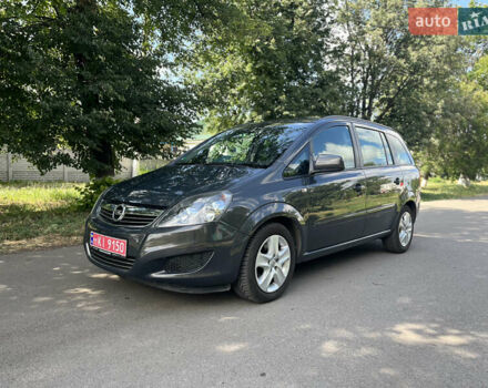 Сірий Опель Зафіра, об'ємом двигуна 1.8 л та пробігом 199 тис. км за 7999 $, фото 13 на Automoto.ua