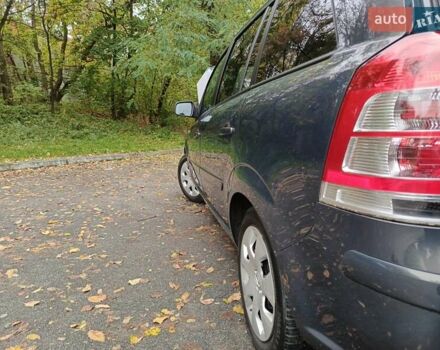 Опель Зафира 2014 в Киеве на Automoto.ua Серый Опель Зафира, объемом двигателя 1.8 л и пробегом 192 тыс. км за 8350 $, фото 14 на Automoto.ua