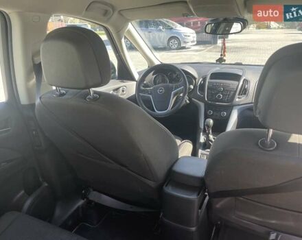 Серый Опель Зафира, объемом двигателя 2 л и пробегом 220 тыс. км за 10750 $, фото 24 на Automoto.ua