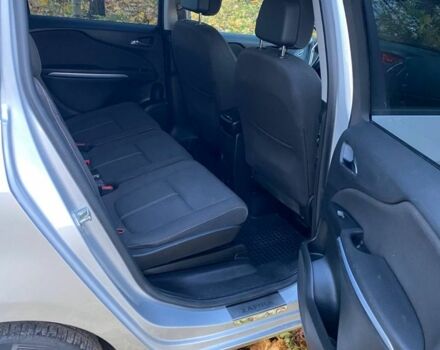 Серый Опель Зафира, объемом двигателя 2 л и пробегом 304 тыс. км за 9300 $, фото 9 на Automoto.ua