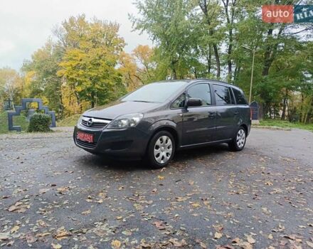 Опель Зафира 2014 в Киеве на Automoto.ua Серый Опель Зафира, объемом двигателя 1.8 л и пробегом 192 тыс. км за 8350 $, фото 11 на Automoto.ua