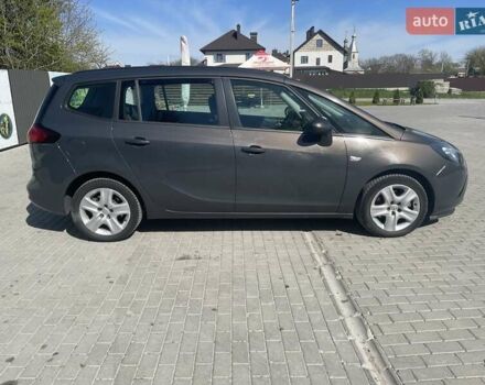 Серый Опель Зафира, объемом двигателя 2 л и пробегом 220 тыс. км за 10750 $, фото 10 на Automoto.ua