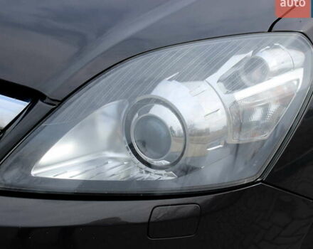 Серый Опель Зафира, объемом двигателя 1.7 л и пробегом 250 тыс. км за 8200 $, фото 25 на Automoto.ua