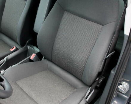 Серый Опель Зафира, объемом двигателя 1.7 л и пробегом 250 тыс. км за 8200 $, фото 48 на Automoto.ua