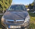 Серый Опель Зафира, объемом двигателя 1.7 л и пробегом 170 тыс. км за 9500 $, фото 1 на Automoto.ua