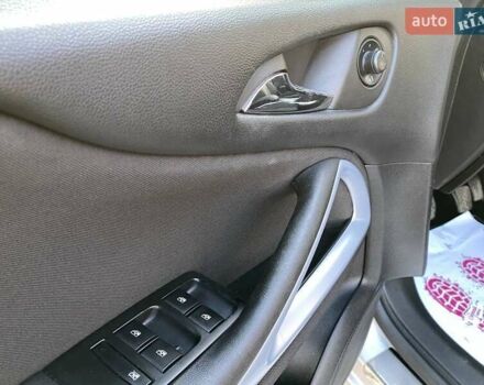 Серый Опель Зафира, объемом двигателя 2 л и пробегом 306 тыс. км за 9700 $, фото 8 на Automoto.ua