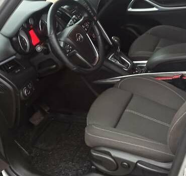 Серый Опель Зафира, объемом двигателя 1.96 л и пробегом 190 тыс. км за 11600 $, фото 7 на Automoto.ua