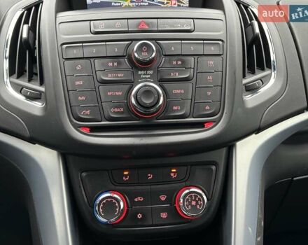 Серый Опель Зафира, объемом двигателя 2 л и пробегом 213 тыс. км за 6900 $, фото 12 на Automoto.ua