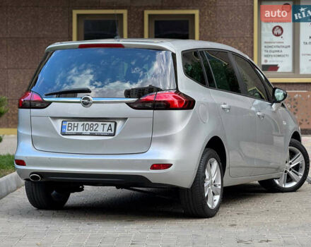 Серый Опель Зафира, объемом двигателя 2 л и пробегом 195 тыс. км за 11500 $, фото 9 на Automoto.ua