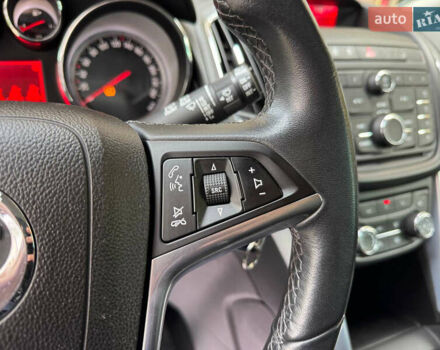 Серый Опель Зафира, объемом двигателя 2 л и пробегом 195 тыс. км за 11500 $, фото 25 на Automoto.ua