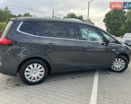 Сірий Опель Зафіра, об'ємом двигуна 1.6 л та пробігом 238 тис. км за 10300 $, фото 4 на Automoto.ua