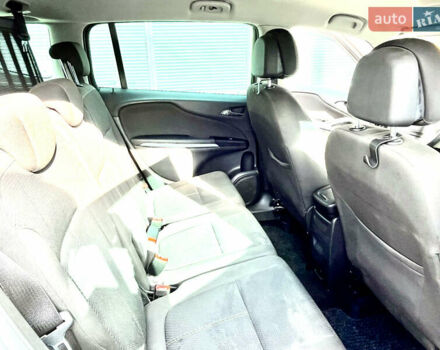 Серый Опель Зафира, объемом двигателя 1.6 л и пробегом 210 тыс. км за 10500 $, фото 4 на Automoto.ua