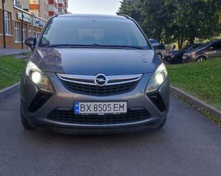 Серый Опель Зафира, объемом двигателя 1.6 л и пробегом 269 тыс. км за 11500 $, фото 5 на Automoto.ua